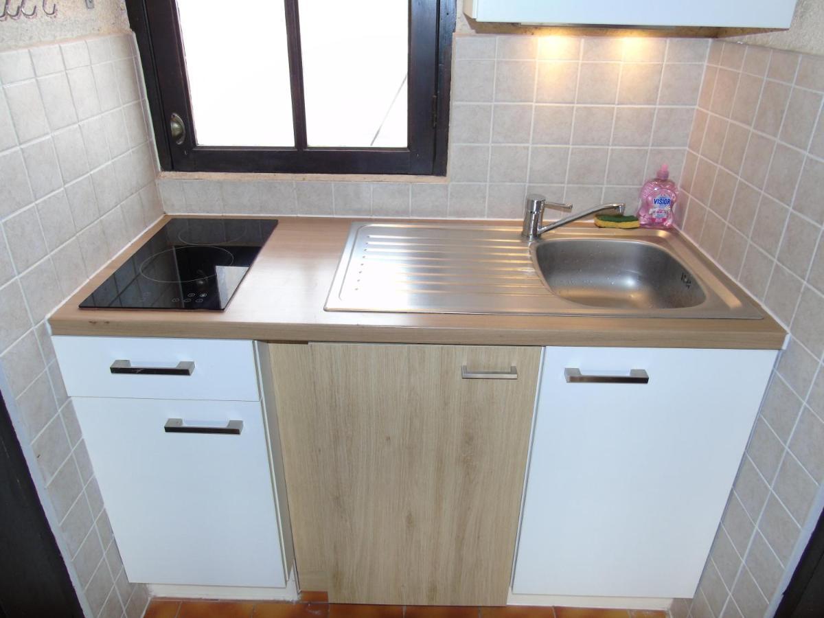 Studio Pieds Dans L'Eau Appartement Calcatoggio  Buitenkant foto